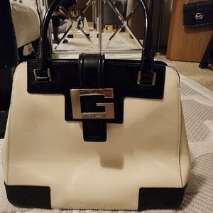 Authentic Vintage Gucci handbag *Price is firm*